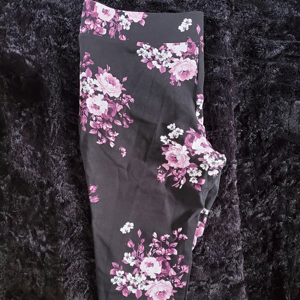 Floral pull on point pants